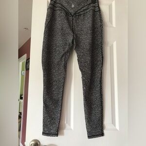 COPY - BuffBunny XXL leggings NWOT